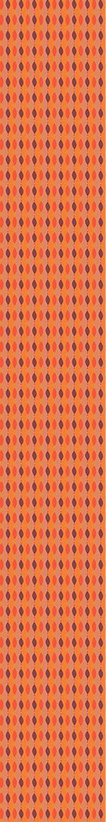 patterned-wallpaper-ankle-chain-geometry