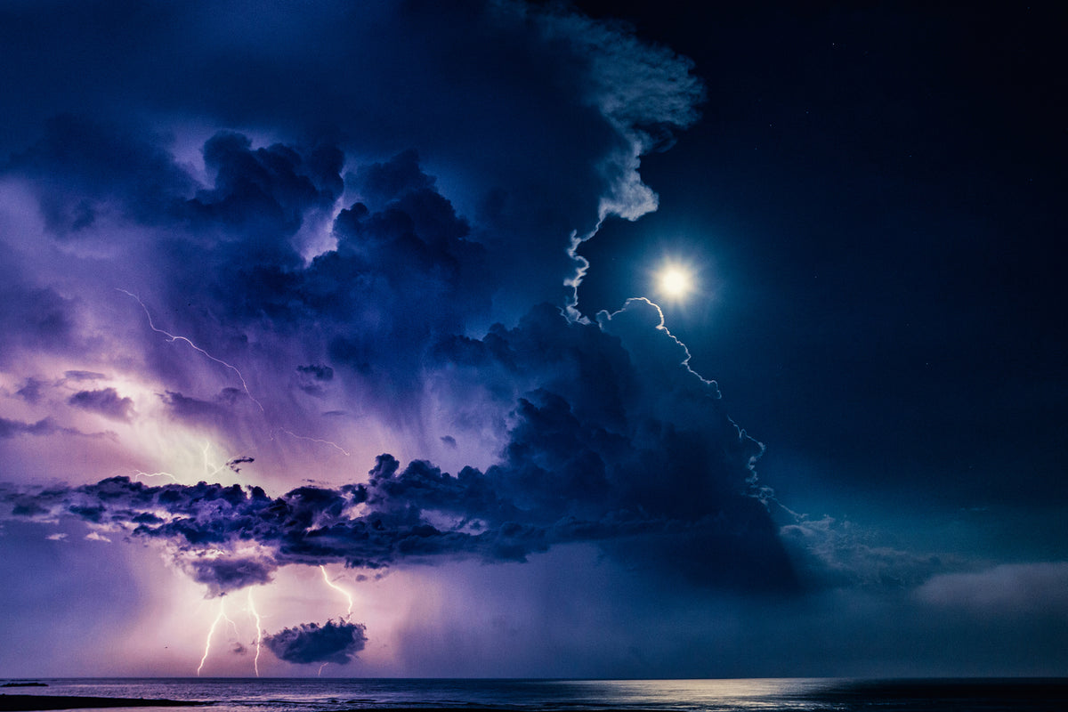 photo-wallpaper-thundercloud-invasion-x