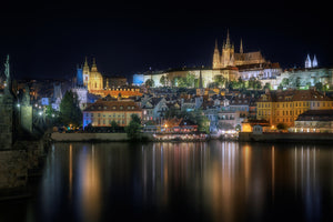 photo-wallpaper-prague-at-night-x