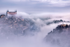 photo-wallpaper-toledo-city-foggy-morning