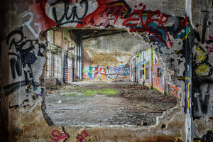 photo-wallpaper-graffiti-in-old-warehouse