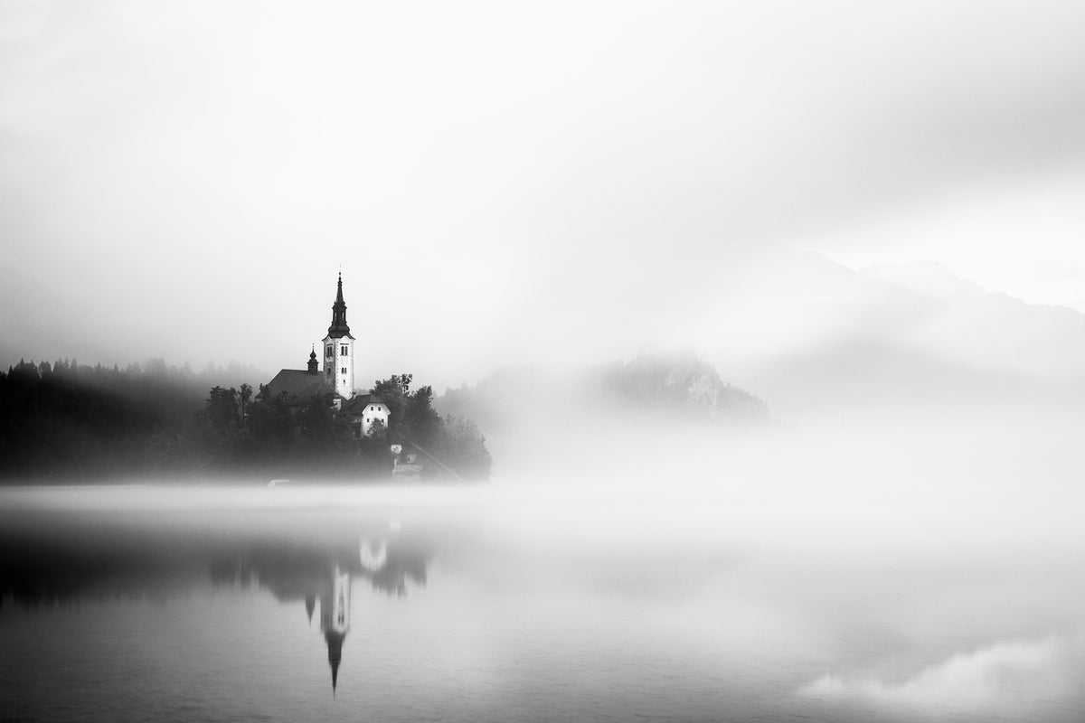 photo-wallpaper-sunrise-at-lake-bled-x