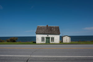 photo-wallpaper-house-on-the-road