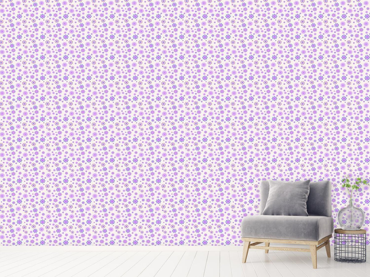 patterned-wallpaper-florets