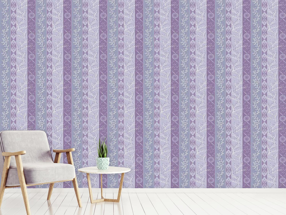 patterned-wallpaper-lavender-exquisite