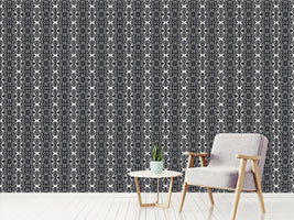 patterned-wallpaper-free-form-black-and-white