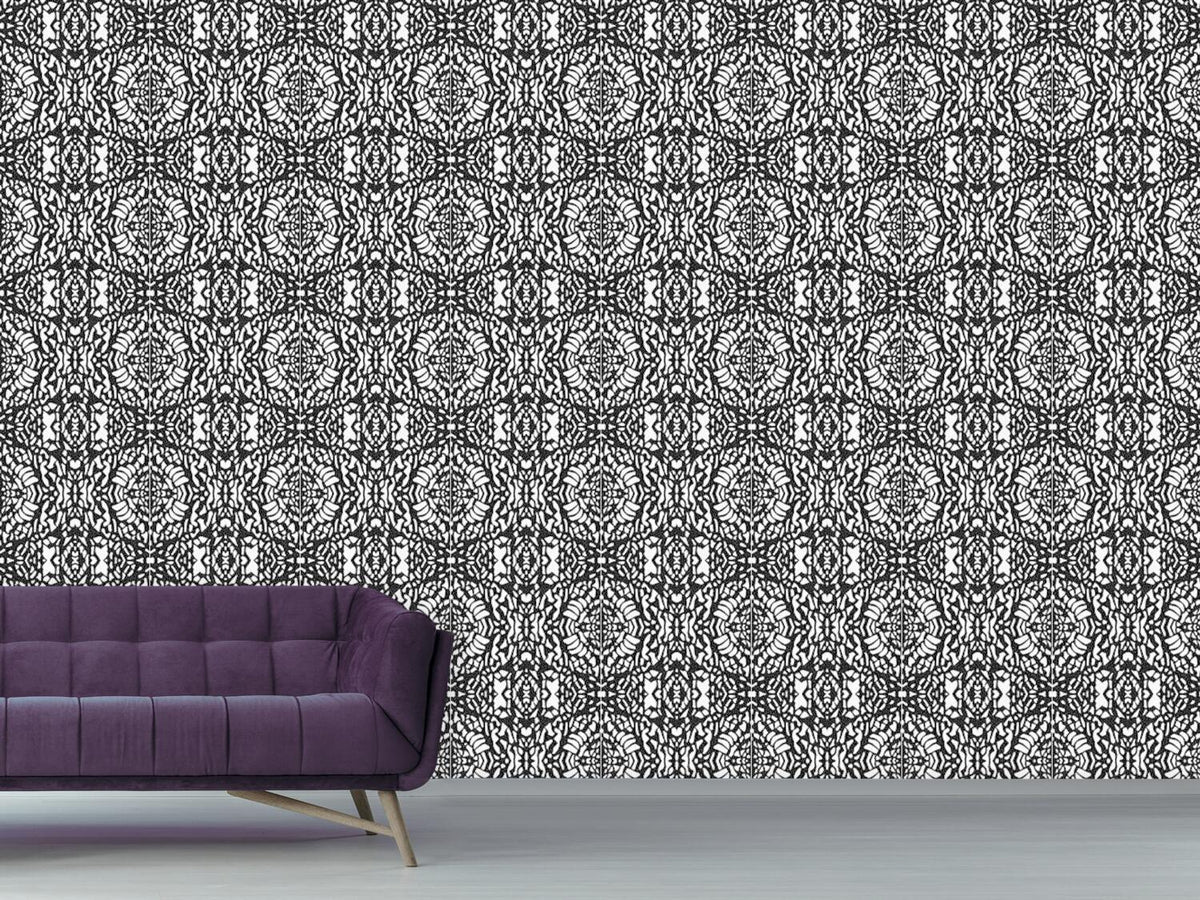 patterned-wallpaper-silhouette-filigree