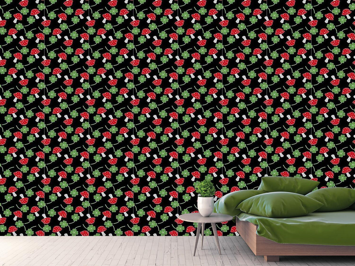 patterned-wallpaper-lucky-charms