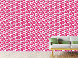 patterned-wallpaper-roses-in-full-bloom