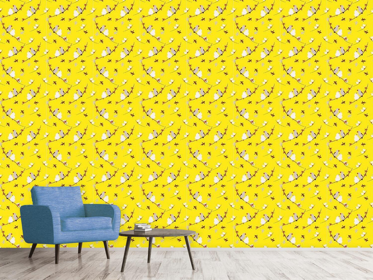 patterned-wallpaper-lovebirds-yellow