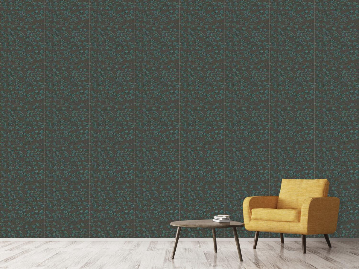 patterned-wallpaper-chain-waves