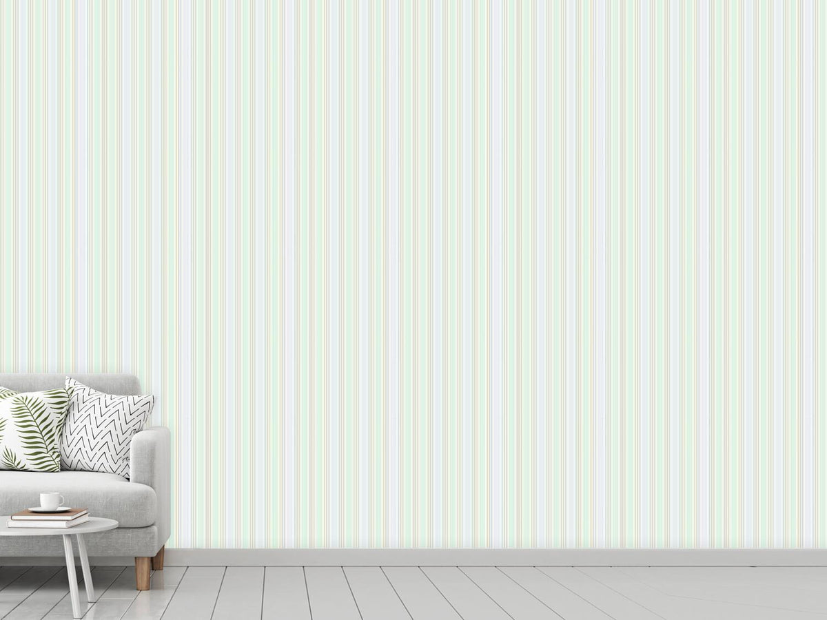 patterned-wallpaper-romantic-stripes