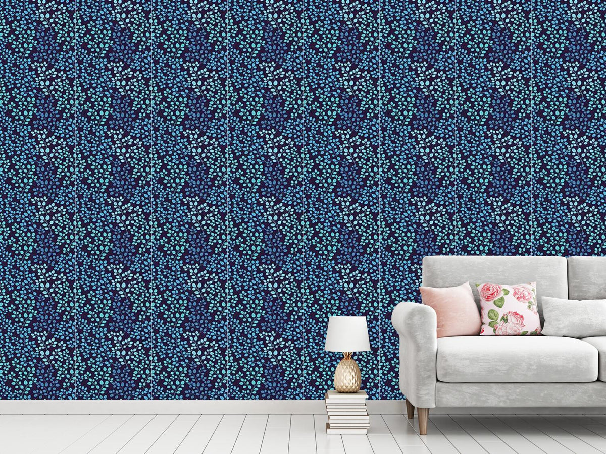 patterned-wallpaper-leaf-at-night