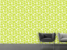 patterned-wallpaper-ladys-mantle-leaves