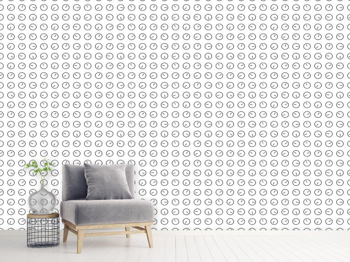 patterned-wallpaper-what-time-is-it