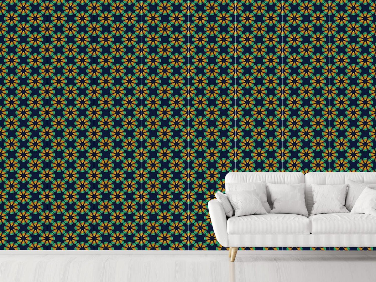 patterned-wallpaper-metal-flowers