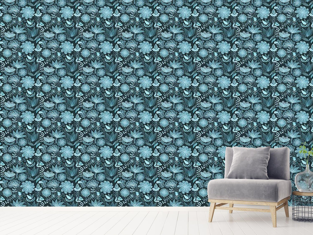 patterned-wallpaper-the-transparency-of-the-night-flowers