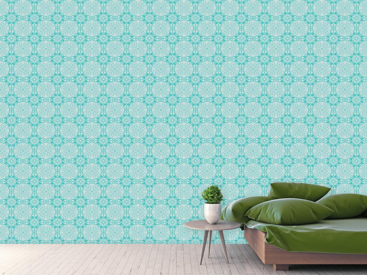 patterned-wallpaper-marvellous-winter-ornaments