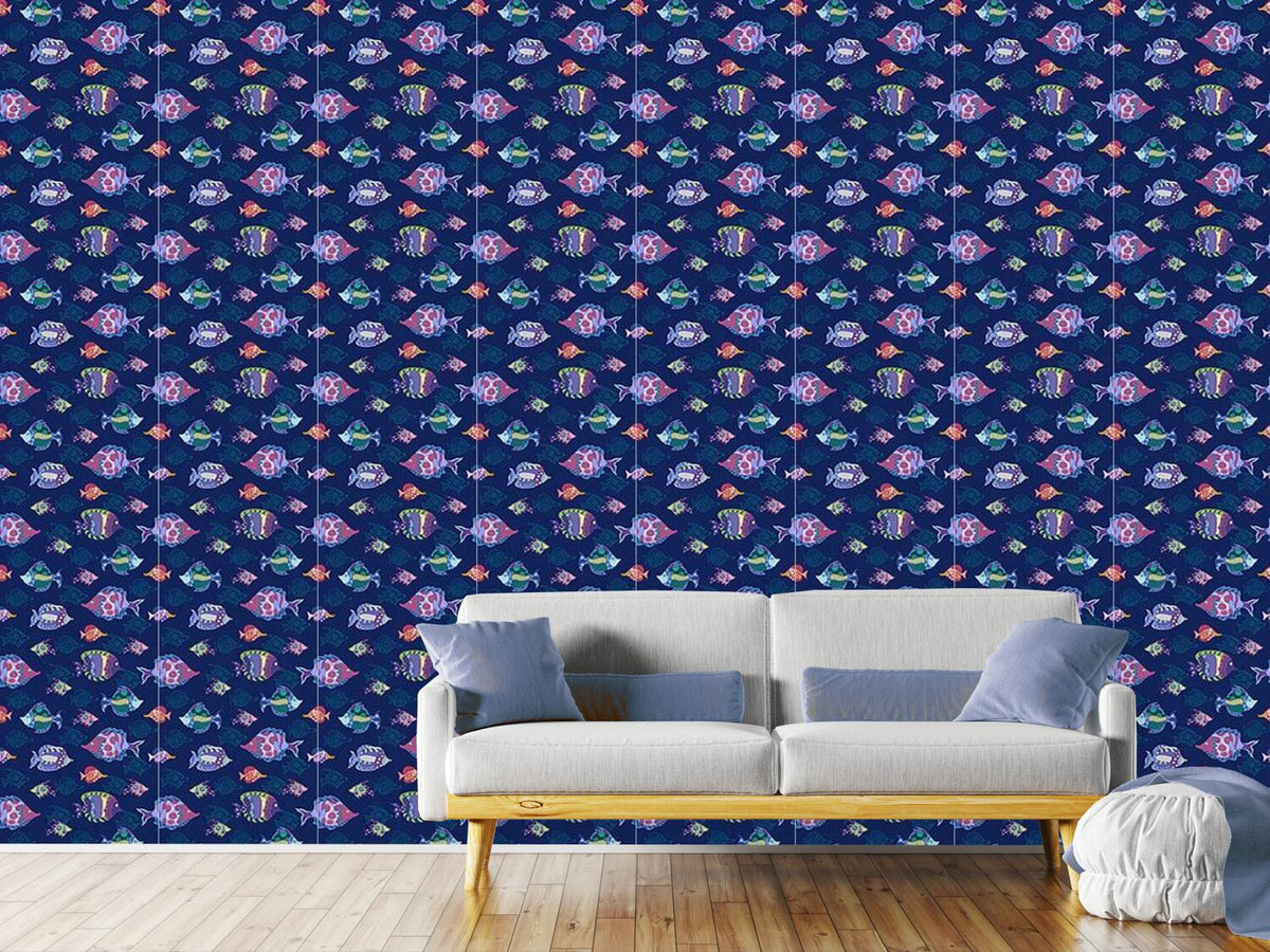 patterned-wallpaper-fish-parade