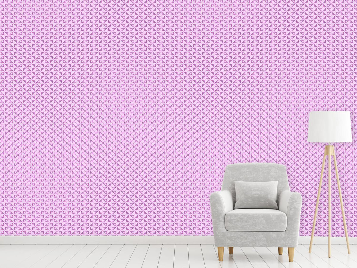 patterned-wallpaper-swinging-triangles