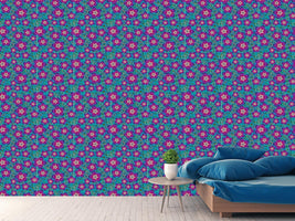 patterned-wallpaper-funky-flowers