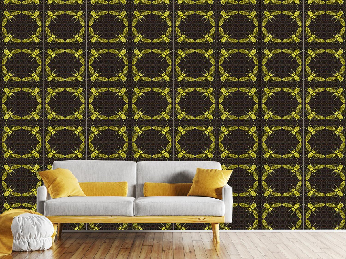 patterned-wallpaper-honey-bees