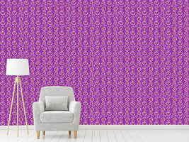 patterned-wallpaper-lady-madonna-wears-colors