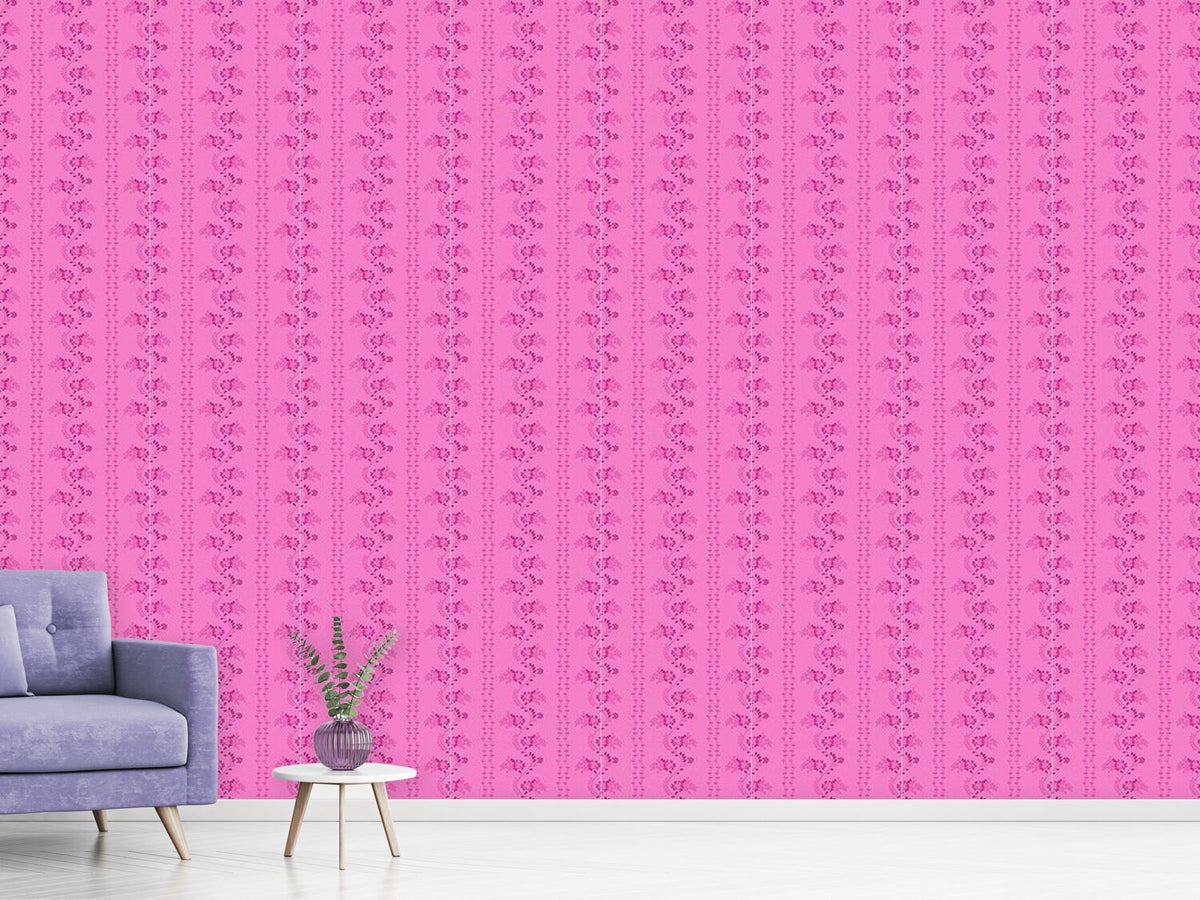 patterned-wallpaper-flowers-on-your-costume