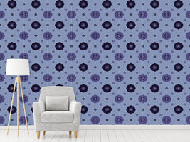 patterned-wallpaper-carmen-midnight-flowers