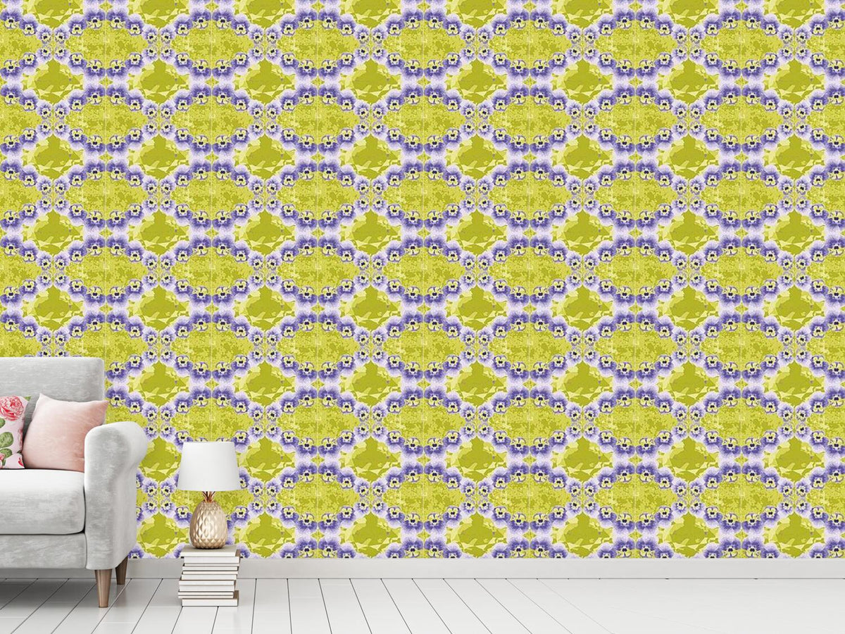 patterned-wallpaper-pansy-crystal