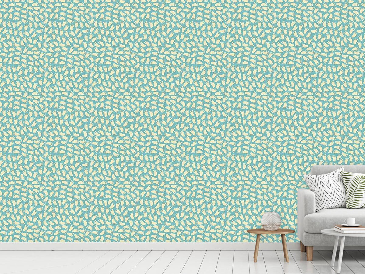 patterned-wallpaper-his-first-steps