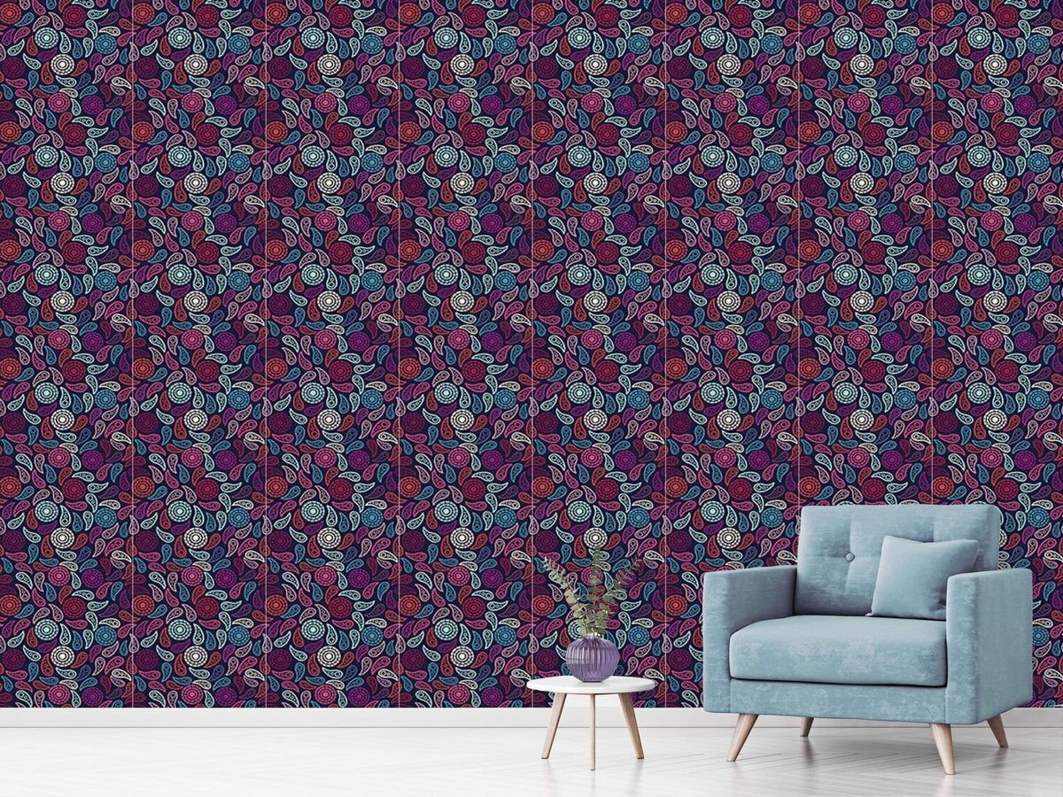 patterned-wallpaper-the-paisley-movement