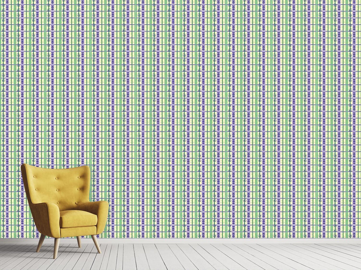 patterned-wallpaper-hearst-and-flores-vine