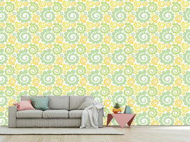 patterned-wallpaper-spirals-in-spring